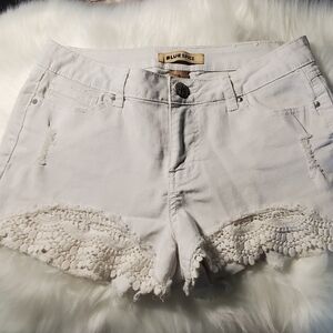 White lace denim Shorts size 9